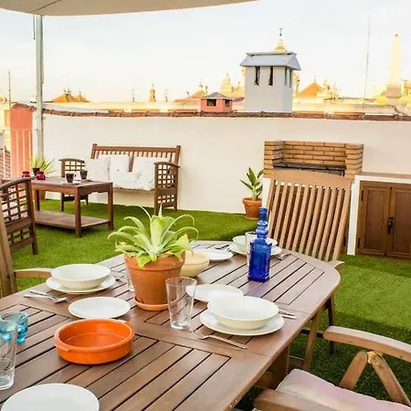 Apartamento ático Plaza Nueva Sevilha