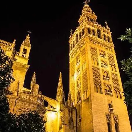 Apartamento ático Plaza Nueva Sevilha
